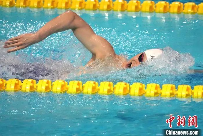 后半程发力见成效：孙杨在全国夏季游泳锦标赛
