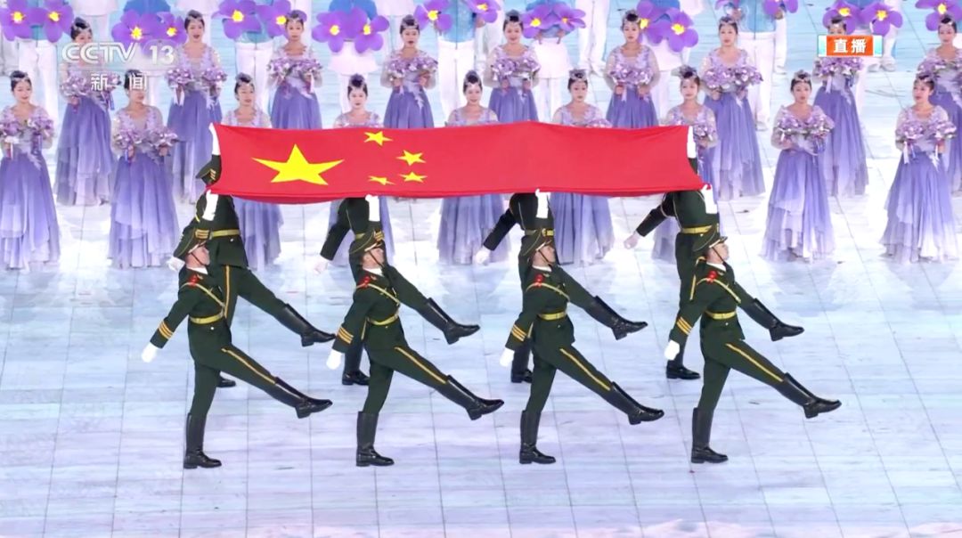 哈尔滨亚冬会开幕式冰灯点亮冰雪盛宴 各国代表