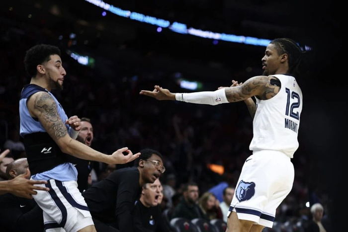 灰熊后卫小斯科蒂-皮蓬接受右脚手术赛季报销